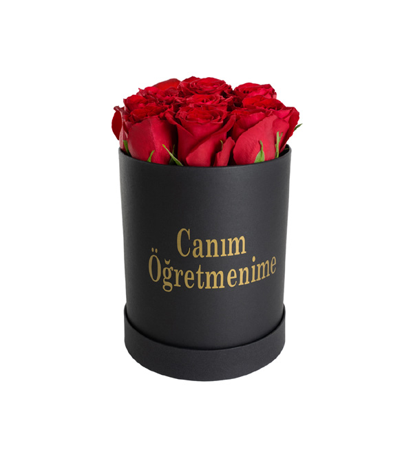 Öğretmenime Kutuda Kırmızı Güller