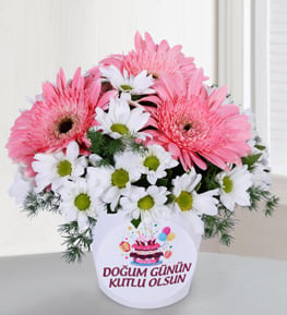 Doğum Günü Stickerlı Gerbera ve Papatyalar
