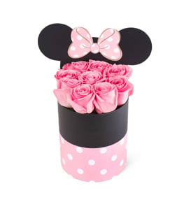 Polka Dot Kutuda Pembe Güller