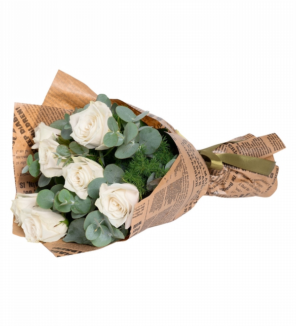 Gazete Tasar�ml� 7 Beyaz G�l Buketi