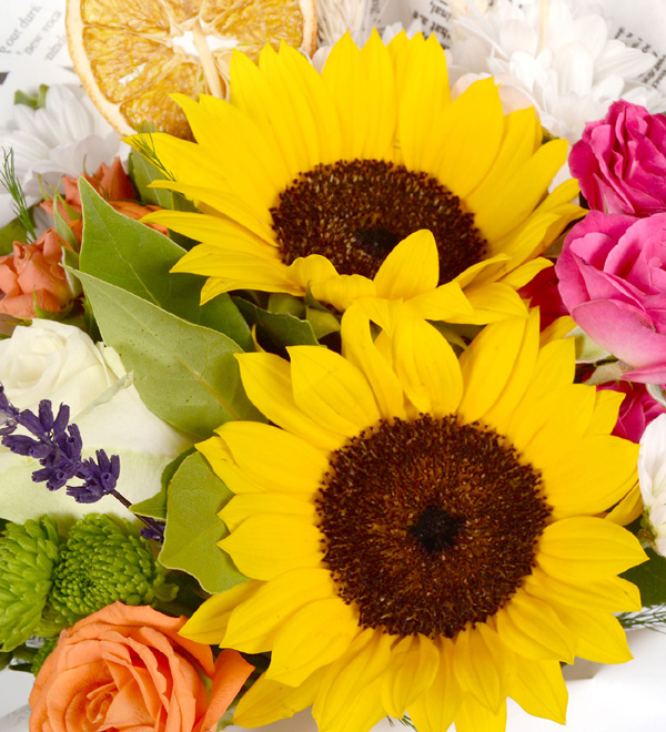 Sweet Spring G�l ve Ay�i�e�i Buketi