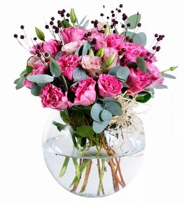 Fanusta Pembe Lisyantus ve Kuru �i�ekler