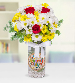 Ge�mi� Olsun Stickerl� Vazoda Papatyalar
