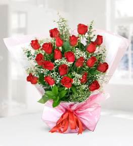 Kucak Dolusu K�rm�z� G�l Buketi